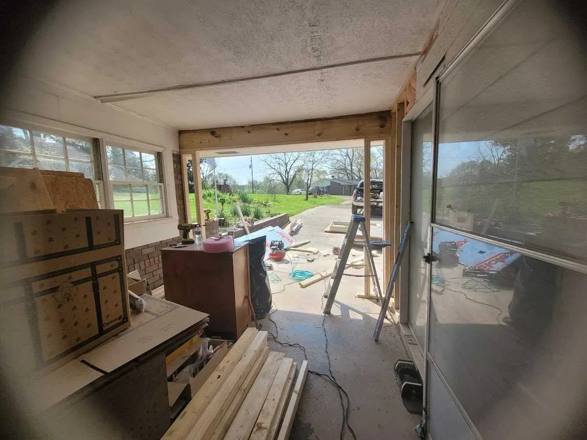 Air movers and dehumidifier for Drying & Dehumidification in Moreau